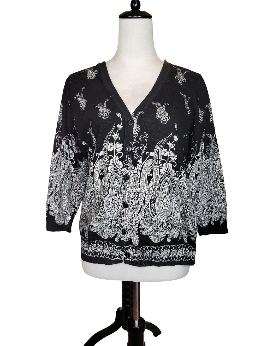 Fever 3/4 Sleeve Black & White Paisley Print Cardigan Sweater Size Med